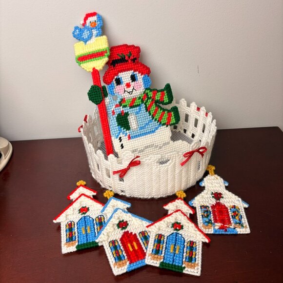 Complete Bucilla Snowman Christmas Candy Dish Plastic Canvas + Church Coasters - Picture 3 of 12